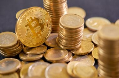 microstrategy-hold-almost-1%-of-all-bitcoins,-more-than-all-public-companies-combined