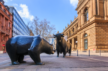 bitcoin-price:-analyst-doesn’t-expect-long-lasting-decoupling-‘at-this-stage’
