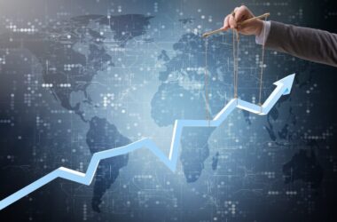 why-is-crypto-following-the-stock-market-closer-than-ever-before?