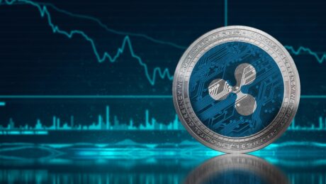 ripple-(xrp)-clings-to-support-as-bearish-divergence-plays-out;-will-$0.44-hold?