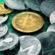 3-top-altcoins-that-defy-the-market-retracement-reef,-link,-vet