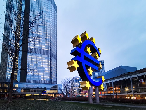 bitcoin,-stocks-seesaw-after-0.50%-ecb-rate-hike-jolts-markets