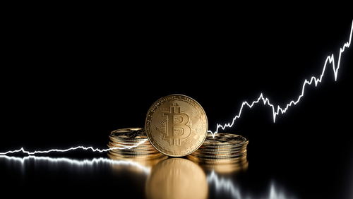bitcoin-is-rallying-due-to-interest-rate-forecasts,-says-coinjournal’s-dan-ashmore