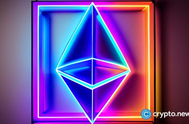 ethereum-faces-bearish-divergence-with-crypto-markets-under-pressure