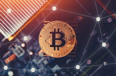 retail-holders-are-aggressively-accumulating-bitcoin:-glassnode