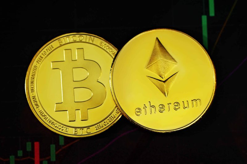 bitcoin-vs-ethereum:-which-one-is-a-better-investment?