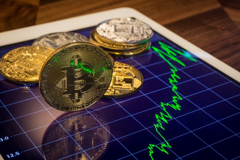 bitcoin-supply-is-dwindling,-yet-volatility-will-be-the-biggest-benefactor
