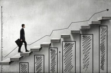 bnb-price-lacks-momentum-above-$335-but-dips-likely-to-be-limited