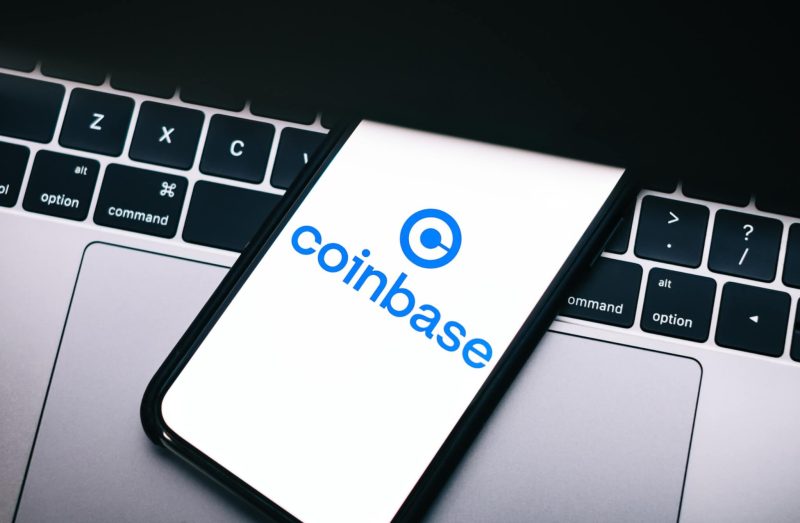 coinbase-stock-jumps-15%-on-strong-q1-results:-sell-into-the-strength?
