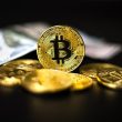 us-default-will-see-bitcoin-become-a-more-trusted-safe-haven-asset-than-the-dollar,-survey-says