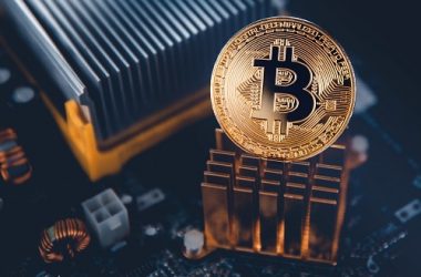 miner-earnings-from-bitcoin-fees-decline-90%-from-peak-of-brc-20-frenzy