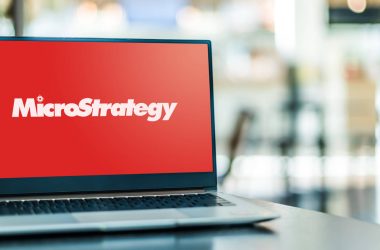 microstrategy-is-better-than-coinbase-for-crypto-exposure:-berenberg