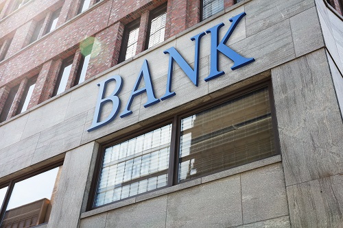you-can’t-just-buy-a-bank-and-make-it-crypto-friendly:-cz