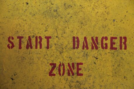 binance-coin-(bnb)-at-risk:-$200-million-liquidation-looms