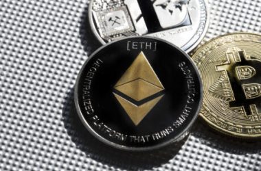 ethereum-price-retests-uptrend-support-but-can-bulls-save-the-day