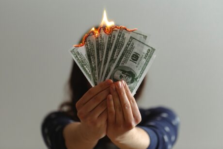 ripple-vs-sec:-no-money-for-years,-xrp-holders-lose-if-sec-wins,-says-john-deaton