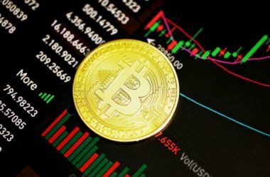 bitcoin-coinbase-premium-turns-red,-us-institutions-disinterested?
