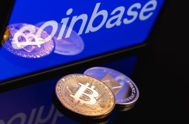 sec-asked-coinbase-to-delist-altcoins,-trade-only-bitcoin-before-lawsuit:-report