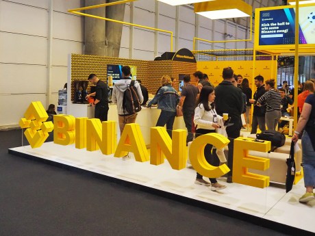 binance-to-enter-japan-with-a-bang,-will-list-more-tokens-than-any-local-exchange