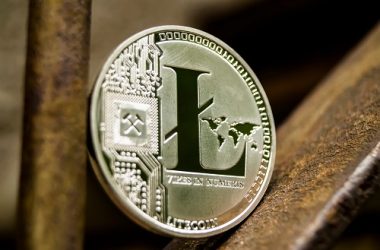 litecoin-completes-third-halving,-block-reward-cut-to-6.25-ltc