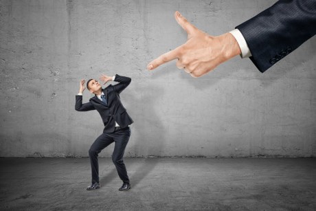 ethereum-price-plunge-to-$1,800-on-the-horizon,-as-bulls-show-weak-hands