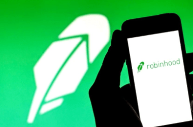 dogecoin-power-play:-robinhood-faces-$16-million-whale-exodus-–-details