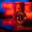 bitcoin-weekly-chart-completes-double-top:-market-shifts-ahead?