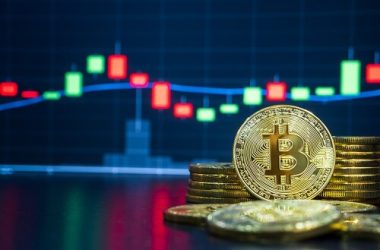 breaking:-bitcoin-hits-$28k-after-grayscale-win-against-sec
