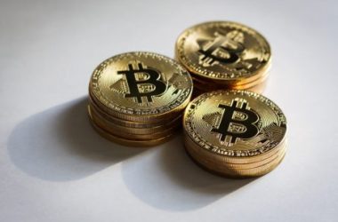 xrp-lawyer-reacts:-grayscale’s-triumph-paves-way-for-bitcoin’s-next-big-thing