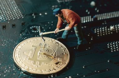 how-to-build-a-crypto-treasure-with-cloud-mining?