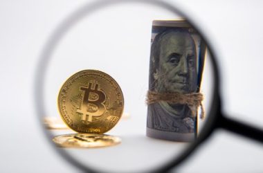 is-bitcoin-a-buy-or-sell?-ark-invest-shares-market-analysis