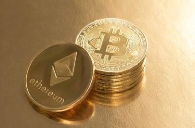 bitcoin-dominates-ethereum-in-daily-active-addresses-despite-lagging-in-tx-count