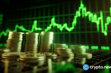chainlink-surges-amid-high-exchange-inflows-and-social-volume