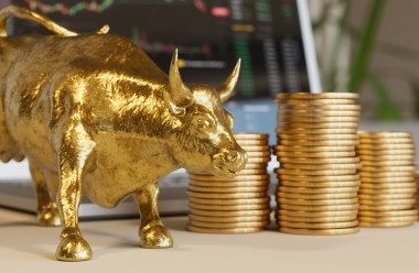 bullish:-bloomberg-analyst-points-out-two-key-bitcoin-metrics-demonstrating-historic-strength
