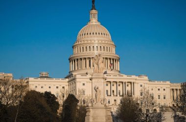 us.-lawmakers-want-sec-to-‘immediately’-approve-applications-for-a-spot-bitcoin-etf