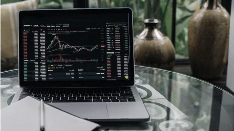 why-you-shouldn’t-blindly-follow-online-investment-tips?