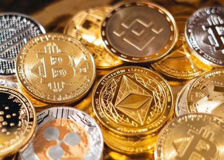 crypto-whales’-big-bet:-an-examination-of-their-3-new-altcoin-targets