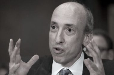 sec-faces-midnight-deadline:-will-a-spot-bitcoin-etf-finally-emerge?