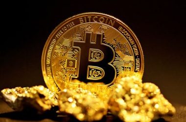 wait-for-bitcoin-at-$20,000?-this-analyst-says-no