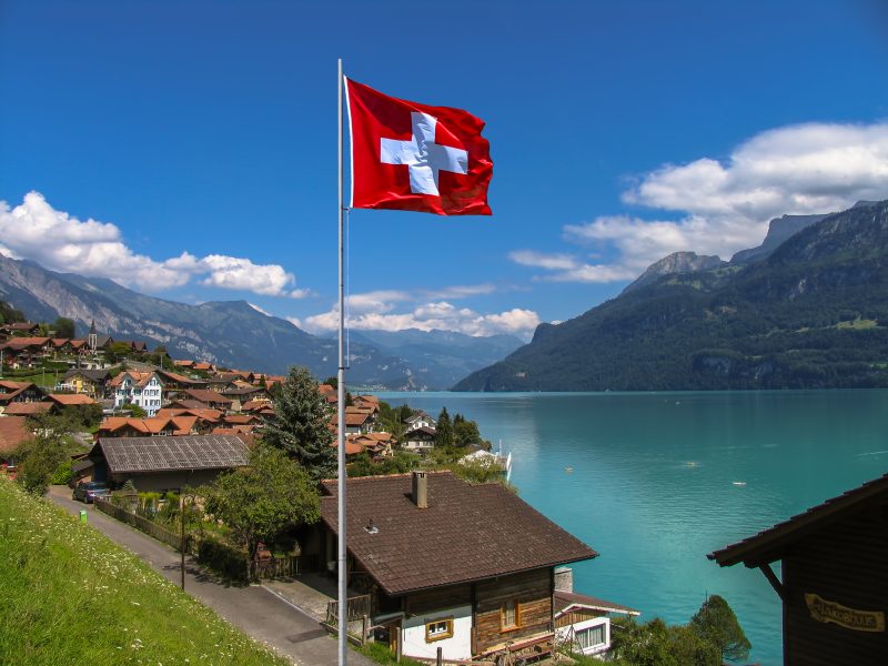 swiss-bank-sgkb-partners-with-seba-for-bitcoin-and-ethereum-services