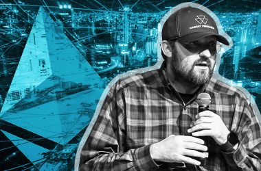 hoskinson-criticizes-vitalik-for-not-acknowledging-cardano’s-staking-innovations