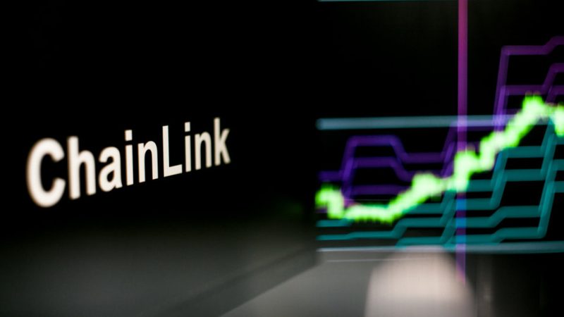 chainlink-opens-v0.2-staking-with-45-million-link-pool