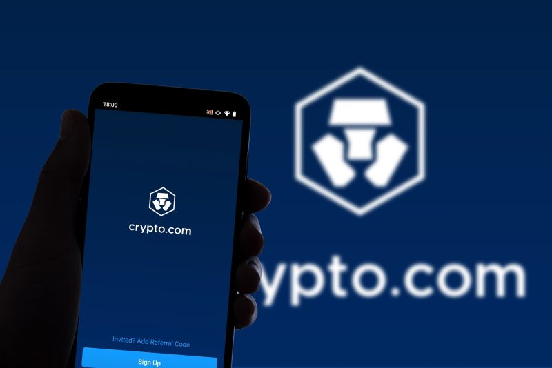 crypto.com-granted-uk-e-money-license-by-fca