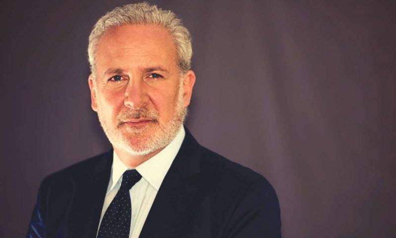 peter-schiff’s-crystal-ball:-bitcoin-headed-for-a-‘swan-song’-collapse