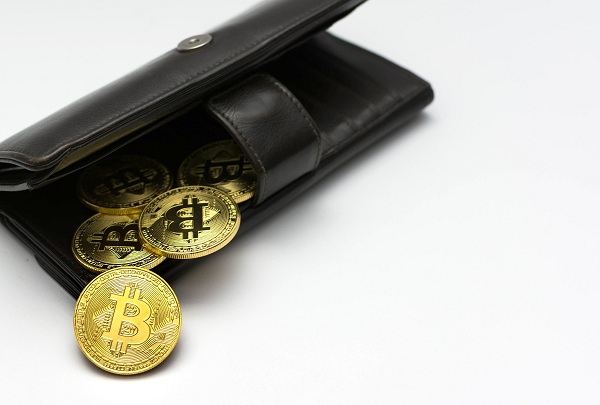 jack-dorsey’s-company,-block,-launches-bitkey-bitcoin-hardware-wallet
