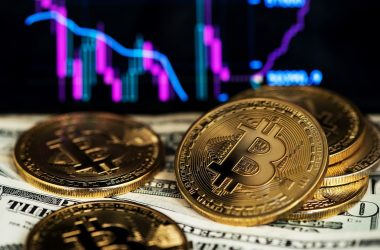 galaxy-digital-ceo-predicts-bitcoin-etf-approval-by-january-10-as-everlodge-tokenizes-real-estate