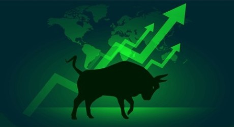 vechain-skyrockets-by-77%-to-reach-new-yearly-high,-analyst-bullish-on-vet-targeting-$1.6