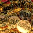 sell-the-news:-bitcoin-short-term-holders-participate-in-$2-billion-selloff
