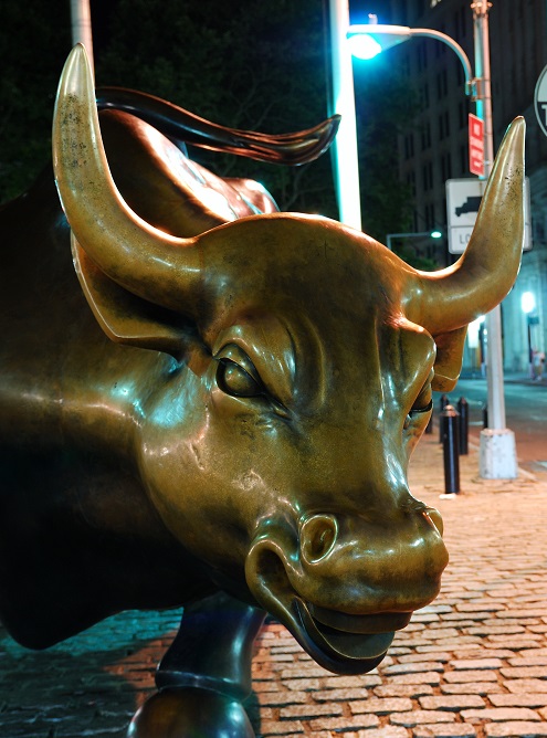btc-surges-as-blackrock’s-ibit-trades-$7.5m-shares-in-first-10-minutes
