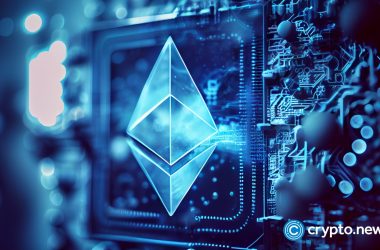 blackrock’s-larry-fink-points-to-value-in-ethereum-etfs,-crypto-asset-class